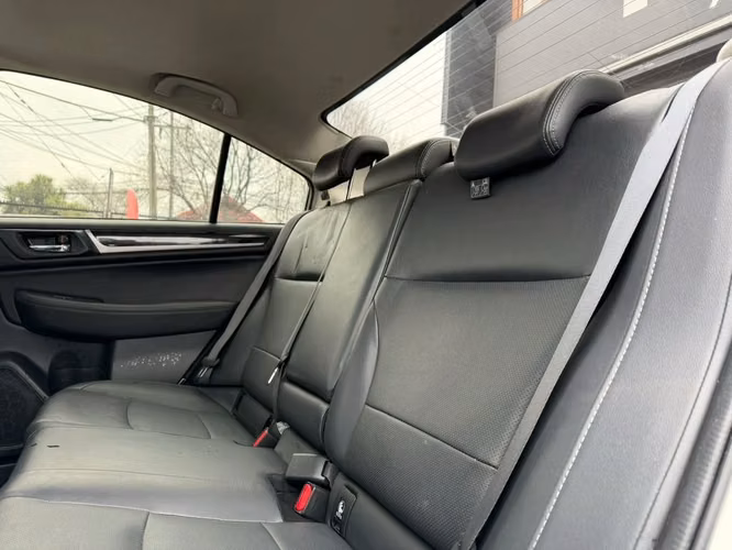 SUBARU LEGACY 2018
