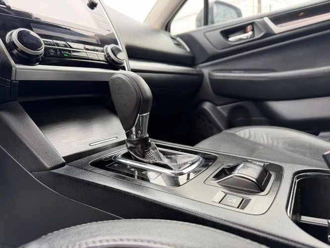 SUBARU LEGACY 2018