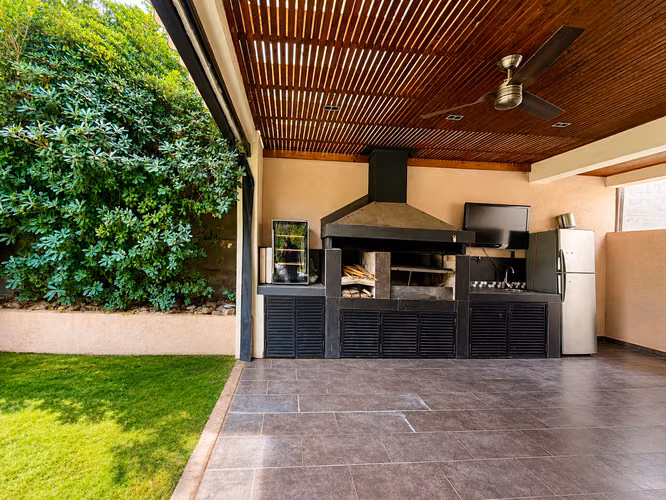 Casa en Venta en Chicureo, El Refugio 1: 4 Dormitorios, Piscina y Quincho - Imagen 15