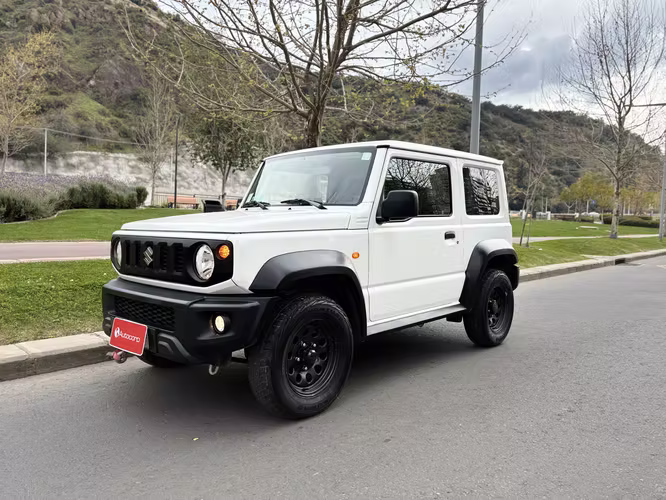 Suzuki Jimny GL 1.5 WINCHE 4x4 5MT 2023