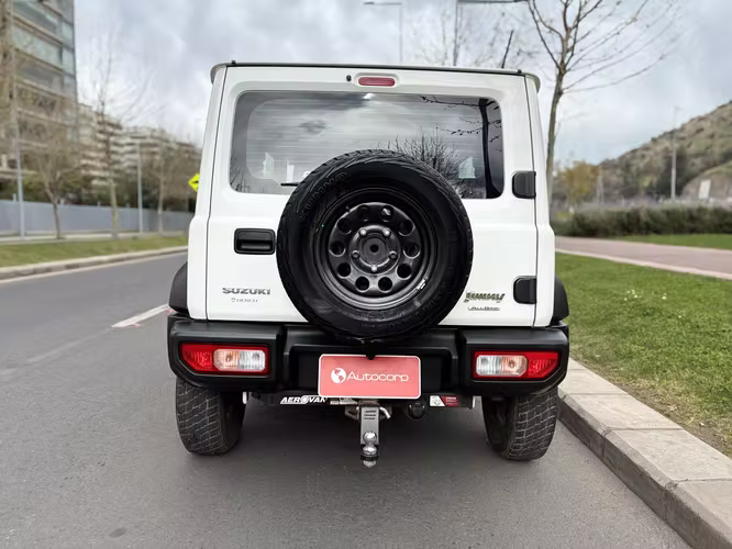 Suzuki Jimny GL 1.5 WINCHE 4x4 5MT 2023