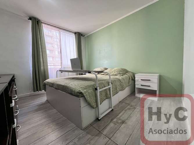hermoso departamento de 2 dormitorios a pasos de metro Toesca - Imagen 9