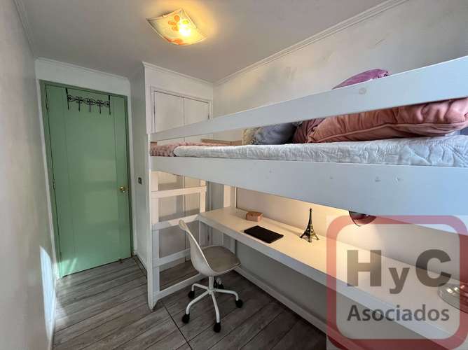hermoso departamento de 2 dormitorios a pasos de metro Toesca - Imagen 13