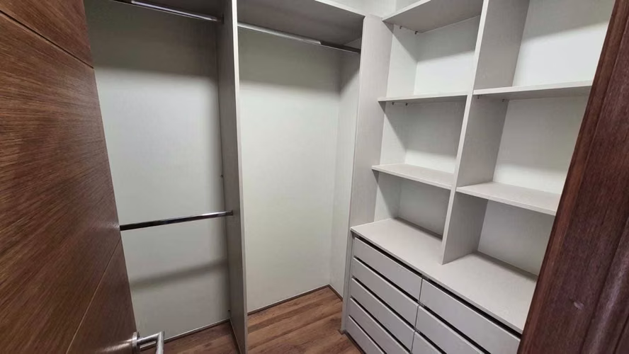 Chamisero Casa Amplia con Excelente Conectividad (182201) - Imagen 15