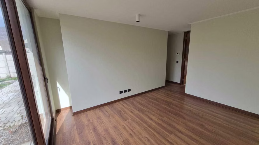 Chamisero Casa Amplia con Excelente Conectividad (182201) - Imagen 12