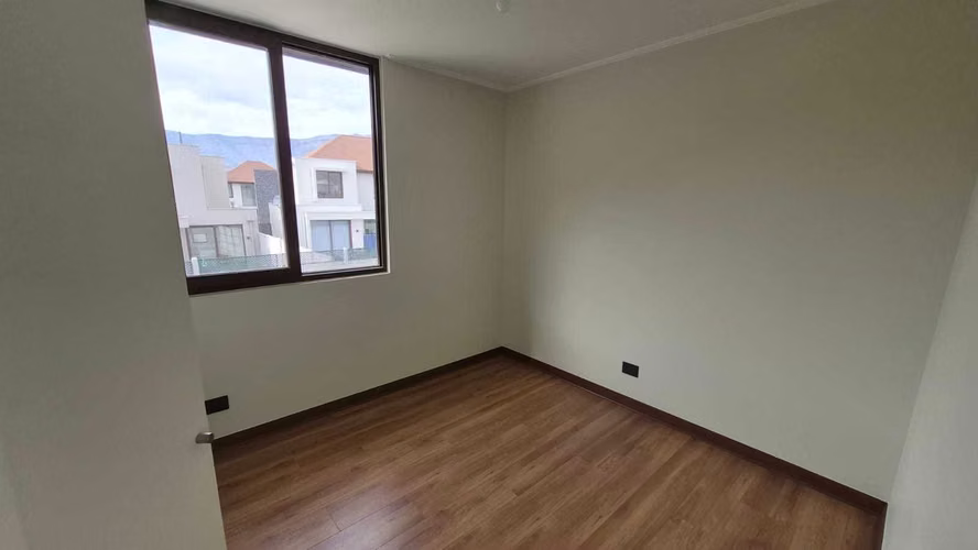 Chamisero Casa Amplia con Excelente Conectividad (182201) - Imagen 14