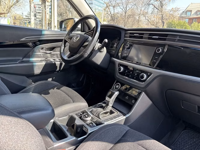 SSANGYONG KORANDO 2022 - Imagen 8