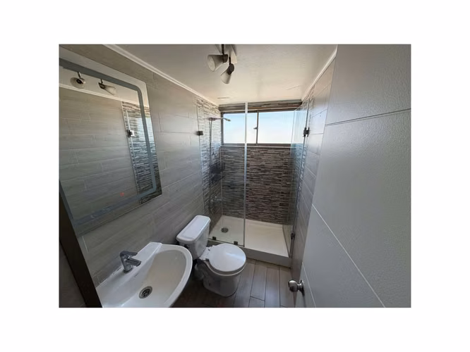 Venta Departamento totalmento Remodelado con Estacionamiento - Imagen 16