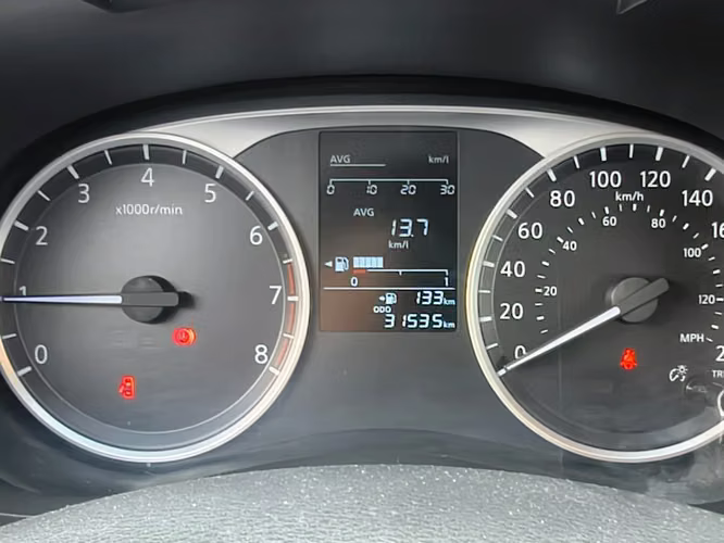 Nissan Versa 1.6 SENSE 4X2 MT 4P 2025 - Imagen 18