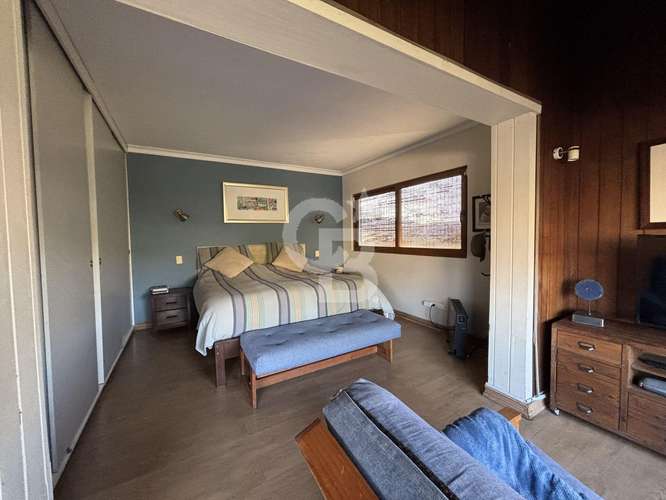 Casa familiar con amplios espacios en La Reina. - Imagen 10
