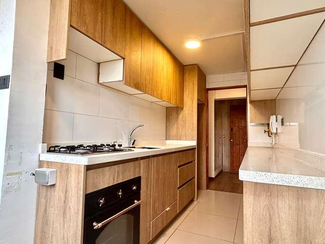 DEPARTAMENTO REMODELADO · 70 M² · A PASOS DEL METRO CHORRILLOS