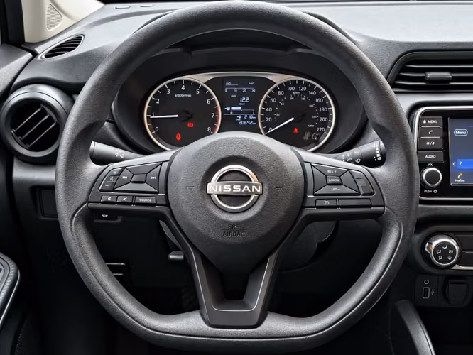 Nissan Versa 1.6 SENSE 4X2 MT 4P 2025 - Imagen 14
