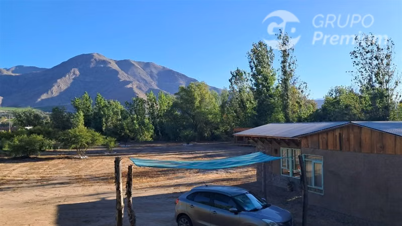 Casa 3D en parcela 5.000 m Valle de Elqui, agua inscrita