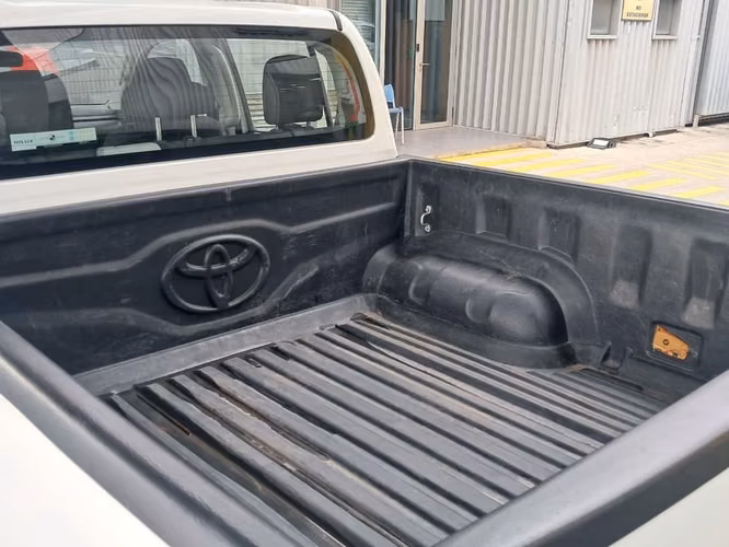 TOYOTA HILUX 2021 - Imagen 11