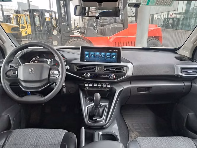 PEUGEOT LANDTREK 2023 - Imagen 18