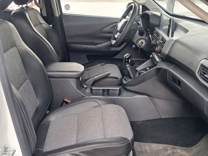 PEUGEOT LANDTREK 2023 - Imagen 14