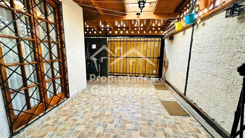 Casa en venta de 4 dorm. en Quilicura
