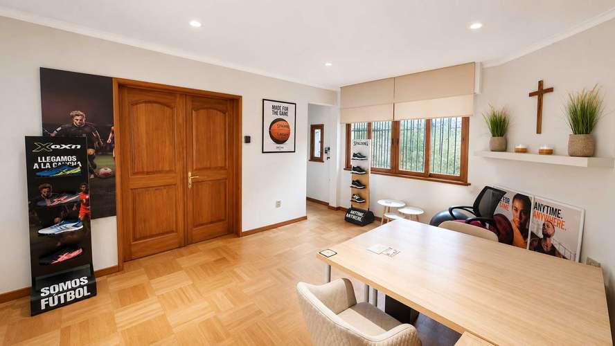 VENTA CASA GRAN AMPLITUD 7 DORM. 6 ESTAC. (182320) - Imagen 2