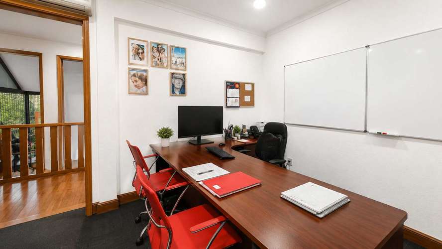 VENTA CASA GRAN AMPLITUD 7 DORM. 6 ESTAC. (182320) - Imagen 12