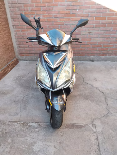 Moto scooter Znen ZN 150 T 7F - Imagen 3