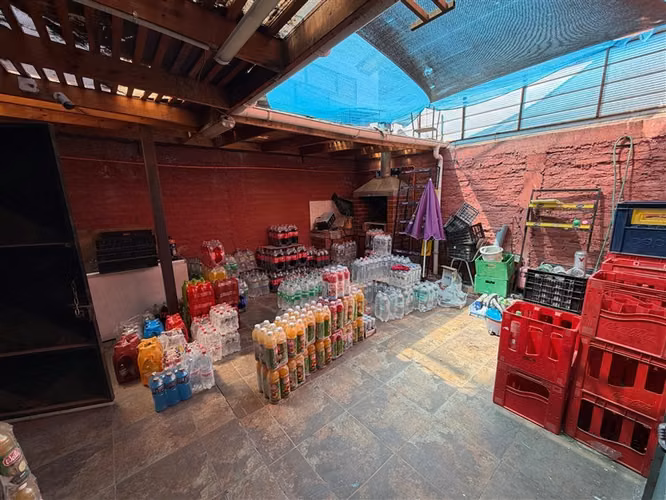 VENTA DE BOTILLERIA MINIMARKET A PUERTA CERRADA CON PATENTES - Imagen 27