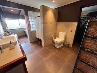 Moderna Casa con todas las comodidades (182324) - Imagen 24