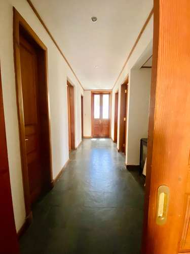 VENTA CASA MEDITERRÁNEA EN CERRO SANTA ISABEL · VISTA CORD. · A 3 MIN. DE PIEDRA ROJA / 4D + SERVICIO · 6.800 M² TERRENO · ESTILO CAMPESTRE: UF 19.500