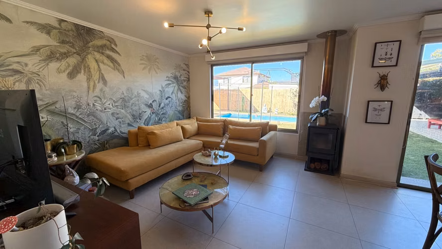 Casa con piscina en El Polo de Machalí - Imagen 7
