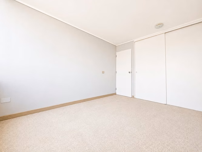 DEPARTAMENTO EN ARRIENDO A PASOS DEL METRO - Imagen 7