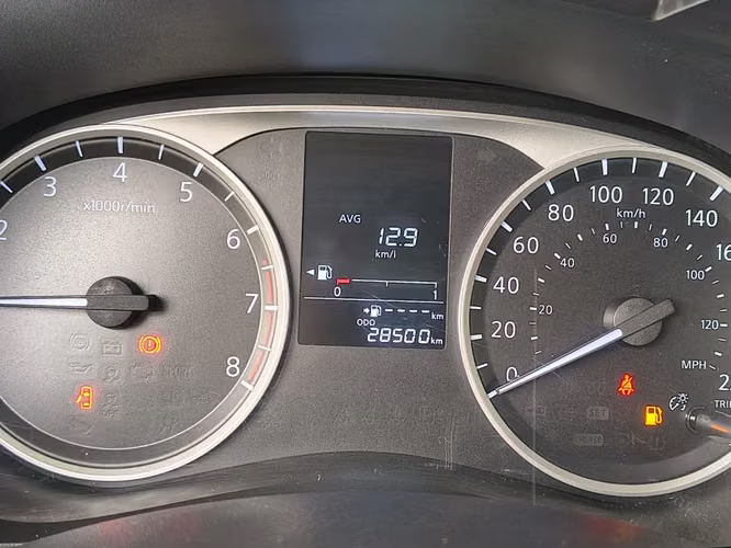 Nissan Versa 1.6 SENSE 4X2 MT 4P 2025 - Imagen 15