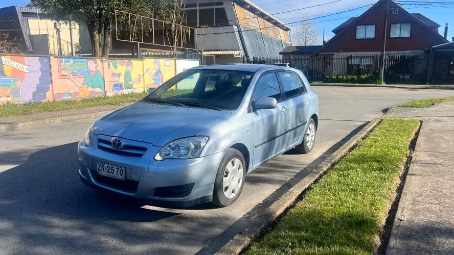  Toyota Corolla Hatchback XLi 1.6 – Año 2006 - Imagen 3