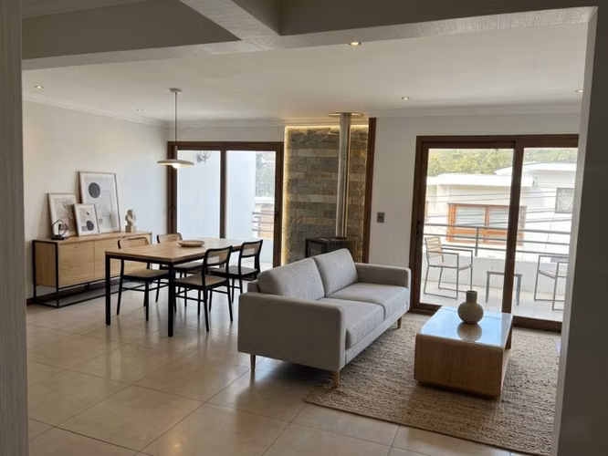SE VENDE CASA EN CONDOMINIO MIRAFLORES VIÑA DEL MAR