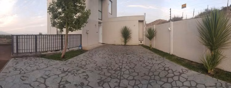 CASA Camino del Cerro 2800
