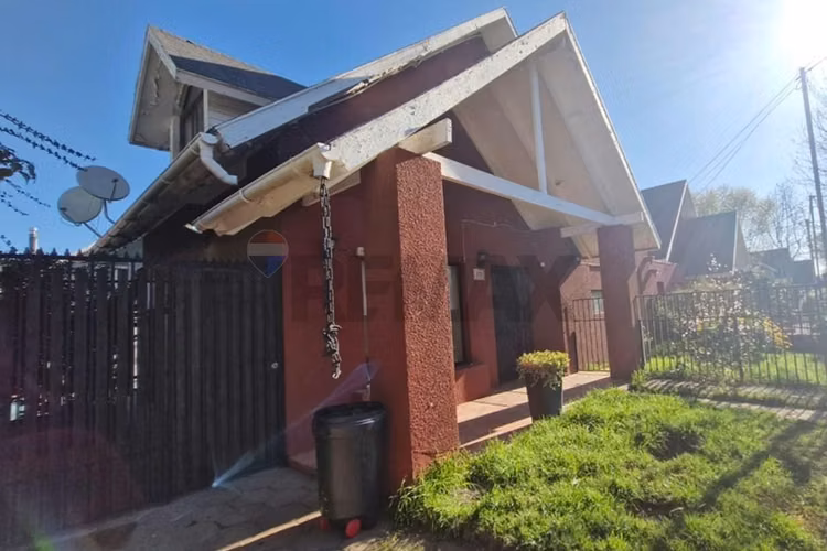 Acogedora casa en condominio en el olmo - Imagen 2