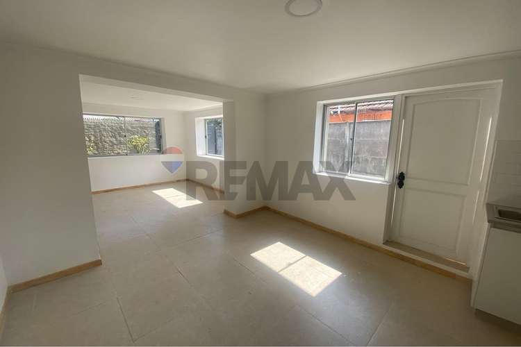 Casa remodelada con gran estandar de terminaciones - Imagen 2