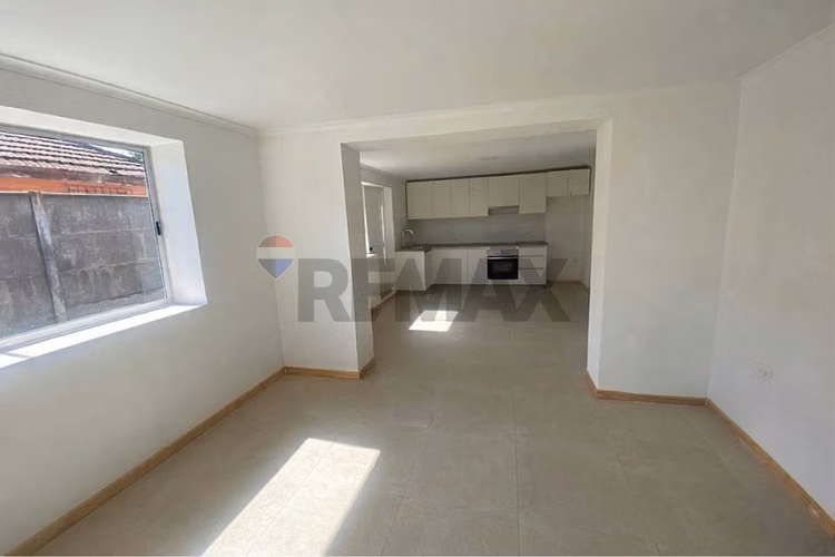 Casa remodelada con gran estandar de terminaciones - Imagen 2
