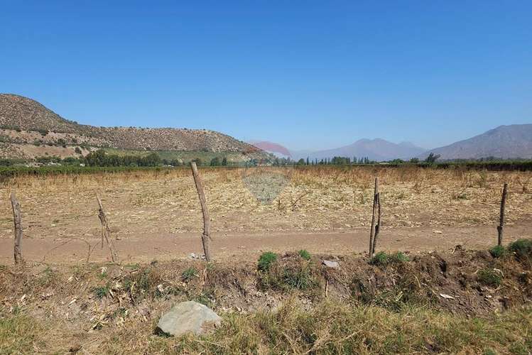 Investment opportunity in catemu: 10.4 acres /agricultural & solar potential