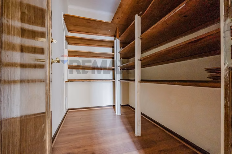Gran oficina de 205 m² en casco histórico - Imagen 9