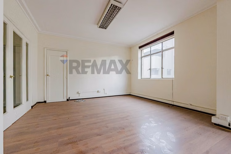 Gran oficina de 205 m² en casco histórico - Imagen 24