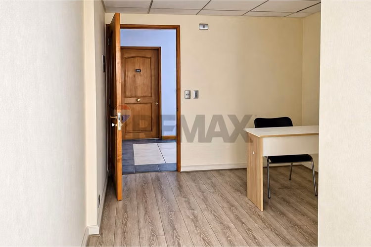 Oficina comercial 21m2 avenida las condes - Imagen 8