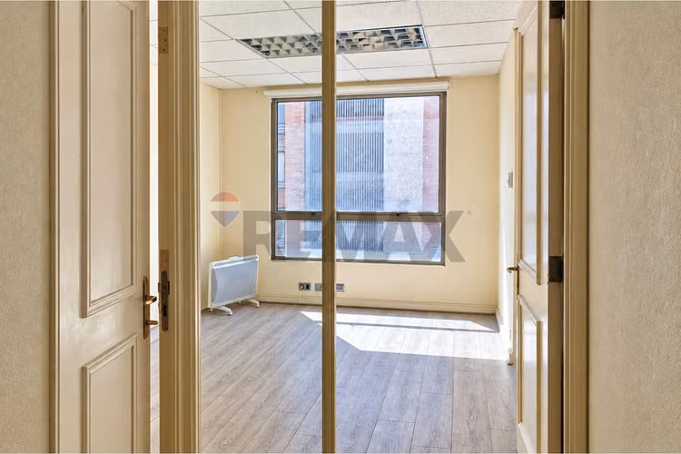 Oficina comercial 21m2 avenida las condes - Imagen 4