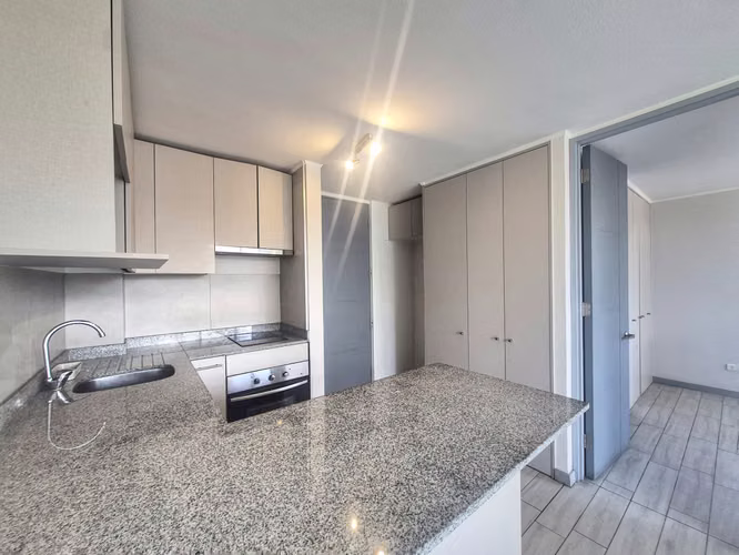 ARRIENDO CALLE TRANQUILA SAN MIGUEL 1 DORM - Imagen 8