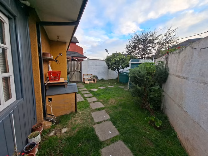 HERMOSA CASA EN BOSQUES DE SAN PEDRO CON AMPLIO PATIO - Imagen 14