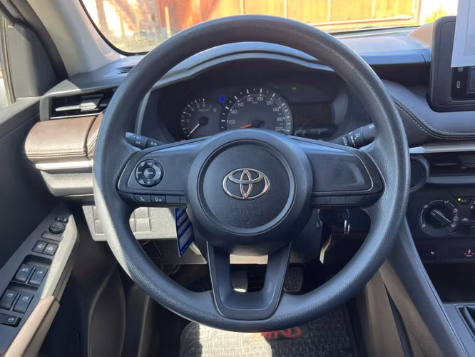 Toyota Yaris 1.5l I Mt 2025