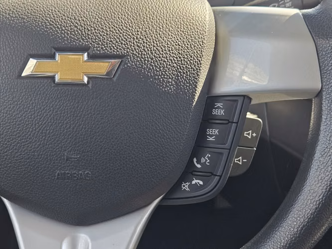 Chevrolet Spark 1.2 Gt Lt Mt De Ac Full 2021 - Imagen 13