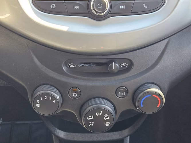 Chevrolet Spark 1.2 Gt Lt Mt De Ac Full 2021 - Imagen 12