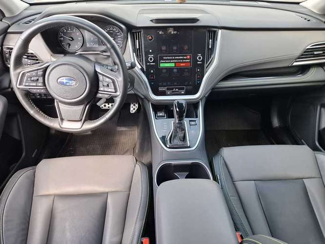 SUBARU OUTBACK 2025