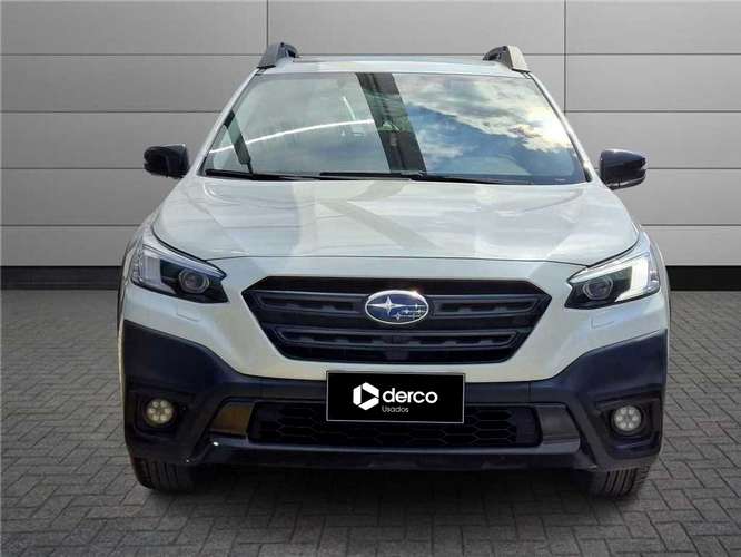 SUBARU OUTBACK 2025