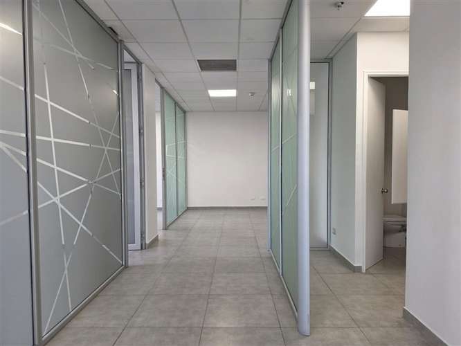 Oficina en Arriendo en Las Condes Edificio Britania