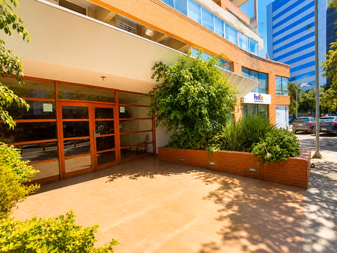 SE VENDE DEPARTAMENTO EN LAS CONDES - Imagen 3